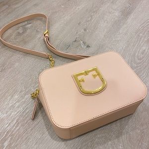 Furla purse